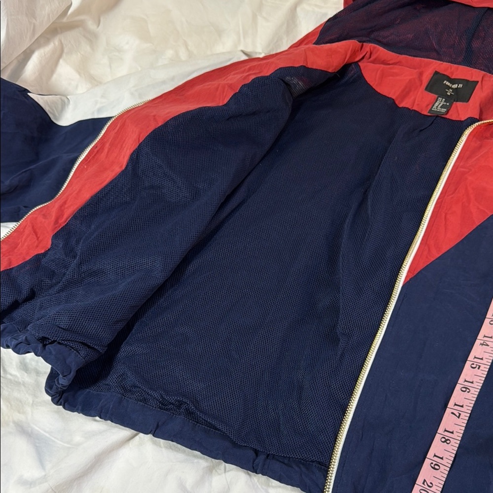Forever 21 Navy With Red and White Full-zip Windbreaker Jacket Size Medium - Picture 6 of 10